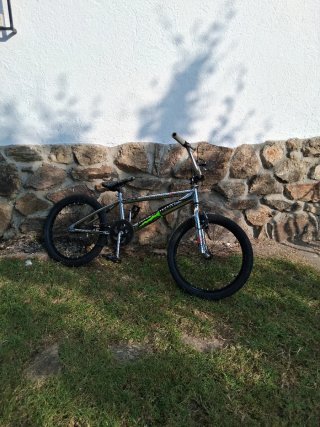Bicicleta BMX