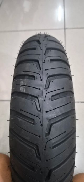 Llantas sip  y neumáticos michelin Vespa GTS