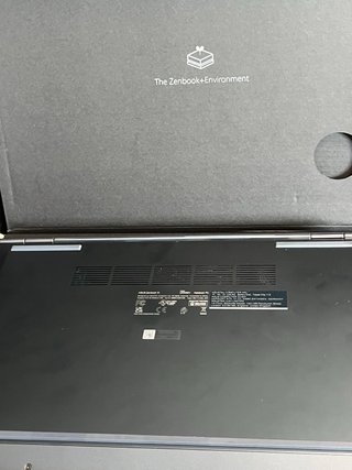 ASUS Zenbook 14 OLED NUEVO
