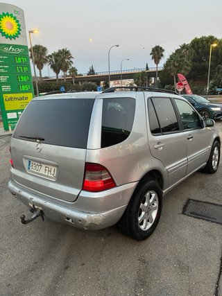 Mercedes-Benz Clase M 2004