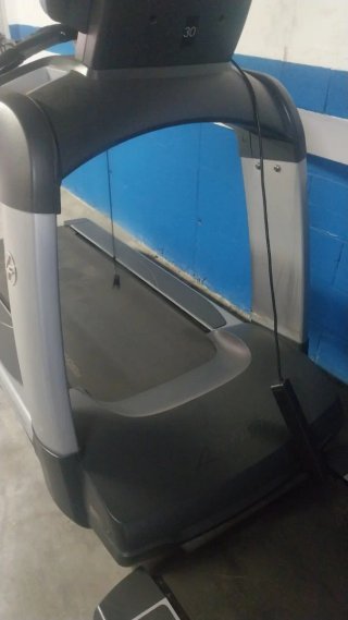 Cinta de Correr Life Fitness 95i