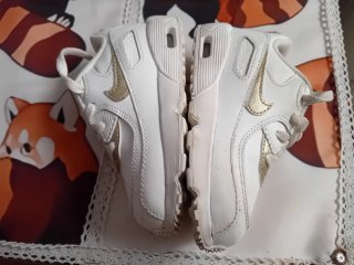 Nike Air Max Command n°25 bianche e oro