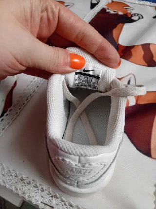 Nike Air Max Command n°25 bianche e oro