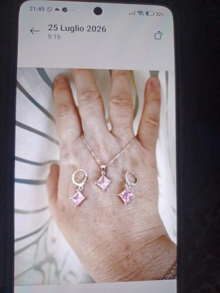 Set gioielli pendente e orecchini