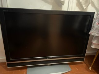 Televisor Sony Bravia Negro y Plateado