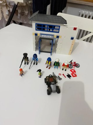 Playmobil Polizia con accessori