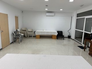 Oficina en alquiler en Cll. Llombai en valencia