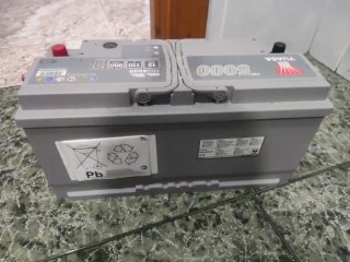 Batería Yuasa YBX5020 12V 110Ah 950A