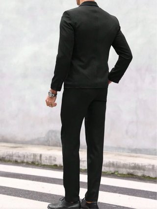 Traje elegante negro talla M