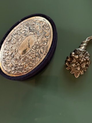 Oggettistica vintage: porta gioie e cornucopia