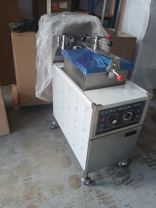FREIDORA A PRESIÓN ELECTRICA