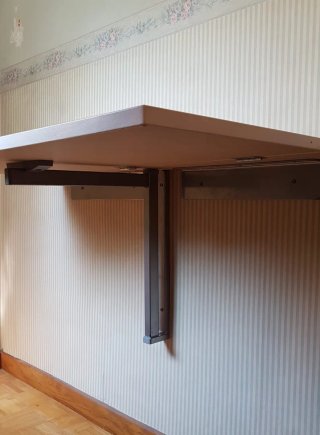 Mesa plegable de pared