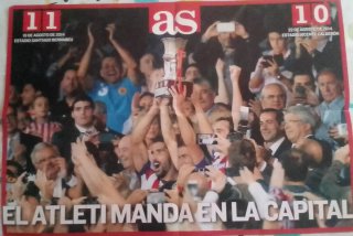 CB3-1 Revistas y pósters de fútbol