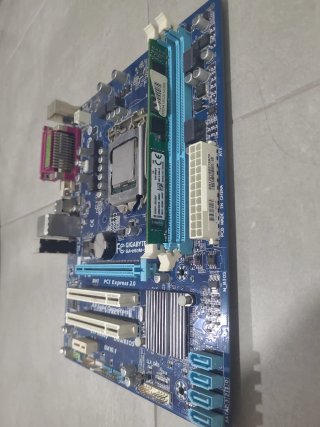 Placa base,Procesador y Ram