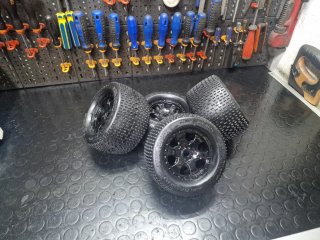Set 4 gomme 1/8