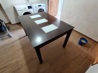 Mesa de comedor madera y cristal