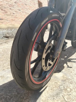 Rieju Supermotard Negra y Roja