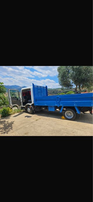 Nissan Cabstar 2008