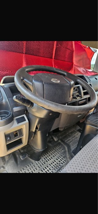 Nissan Cabstar 2008