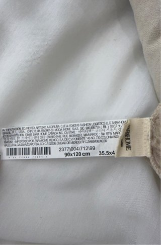 Alfombra Zara Home pelo largo beige