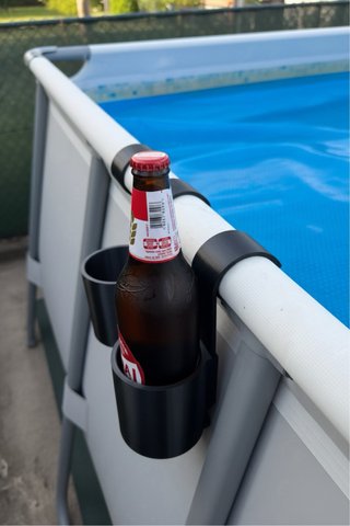 Porta birra da piscina