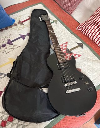 Guitarra Eléctrica Tenson Negra