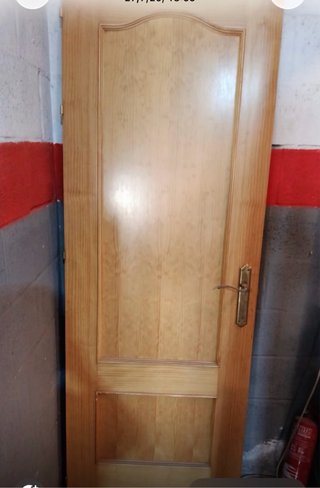 Puertas de pino macizas