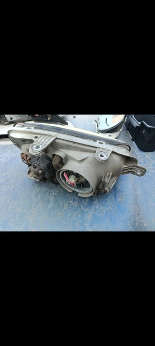 Faros Hyundai Santa Fe 2001-2006