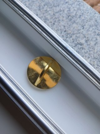 Broche Dourado para Lenços