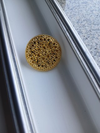Broche Dourado para Lenços