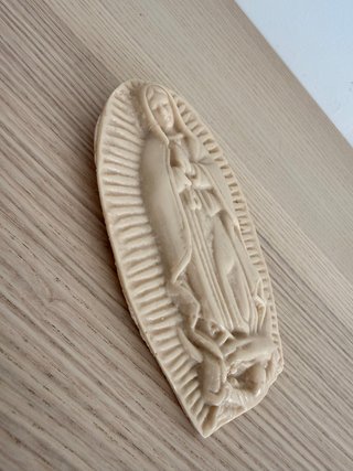 Figura Virgen de Guadalupe 12 cm - Marfil
