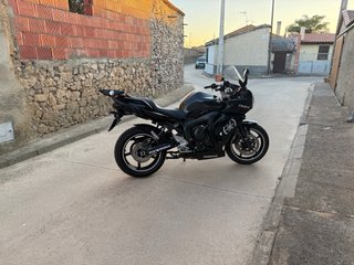Yamaha FZ6 S2 Carenada Negra