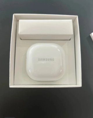 ​Samsung Galaxy Buds 2 Blanco - ¡Como Nuevos!