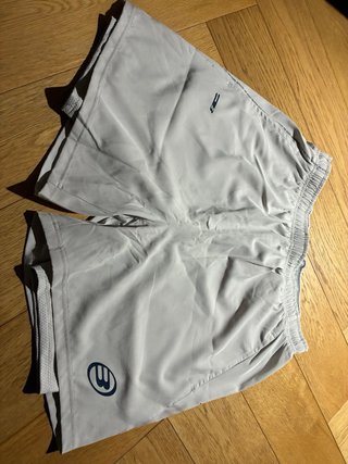 Camiseta y pantalón Bullpadel Talla L