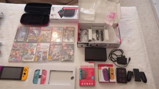 Nintendo Switch Morado y Amarillo