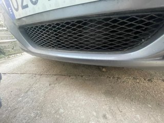 Parrilla BMW E90 E91 Original como nueva