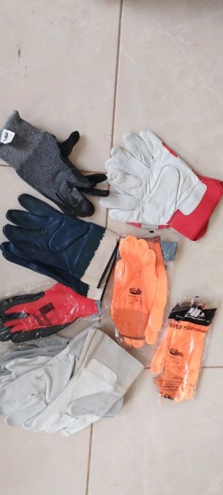 Ropa de trabajo y màs
