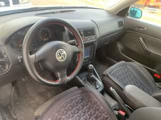 Volkswagen Golf 4  1.6 conceptline 100cv gasolina