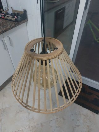 Lámpara colgante de bambú y cristal