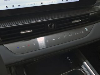 Ebro S700 1.5 TGDI PHEV Luxury E-CVT