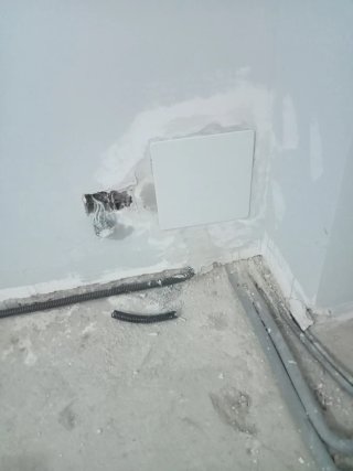 Trabajo de electricidad y reformas pintura suelo
