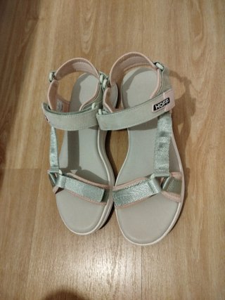 Sandalias Hoff senderismo verde y rosa