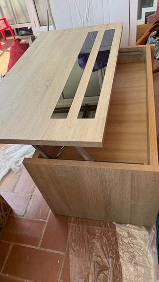 Mesita de centro de madera