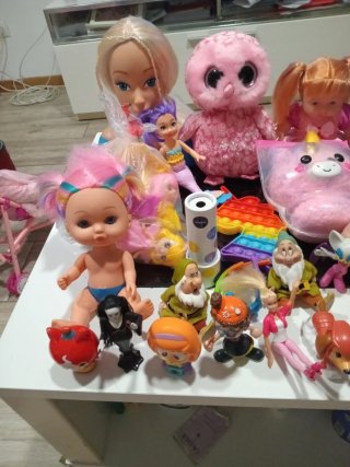 Lote Juguetes Niñas Muñecas y Accesorios