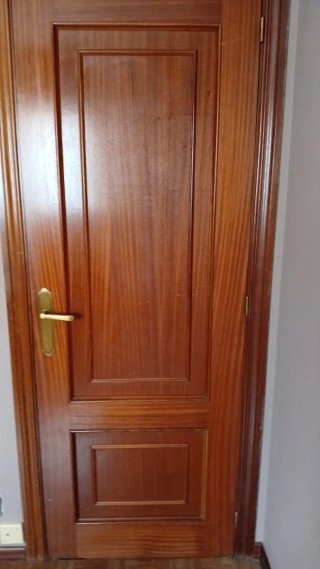 Urge Puertas de madera con cristal