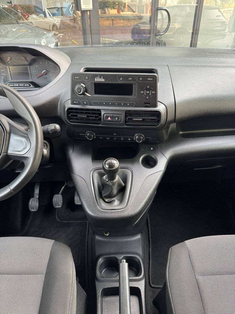 Peugeot Partner 2020, foto 14