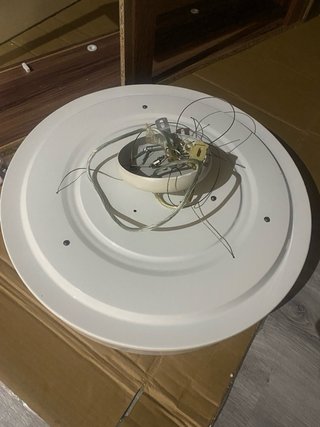 Lámpara de techo blanca