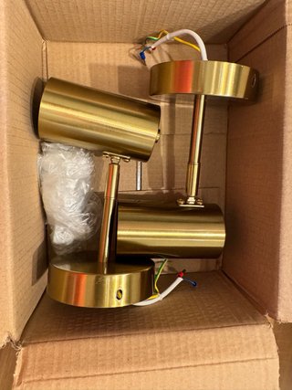 Aplique de pared metal oro mate