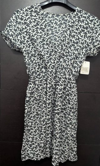 Vestido blanco y negro