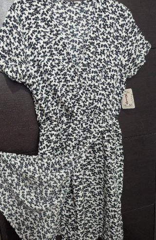 Vestido blanco y negro